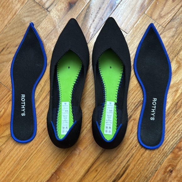 Rothy’s The Point in Black Solid - Picture 6 of 7